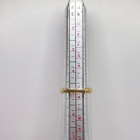 10K Gold & Diamond Solitaire Ring | Size 4.75 | Classic Engagement / Promise - Picture 7 of 8